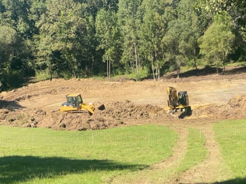 Création d'un étang à Tamniès
